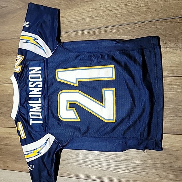 SANDIEGO CHARGERS LADAINIAN TOMLINSON REEBOK THROWBACK JERSEY BOYS SIZE SMALL - Picture 9 of 12